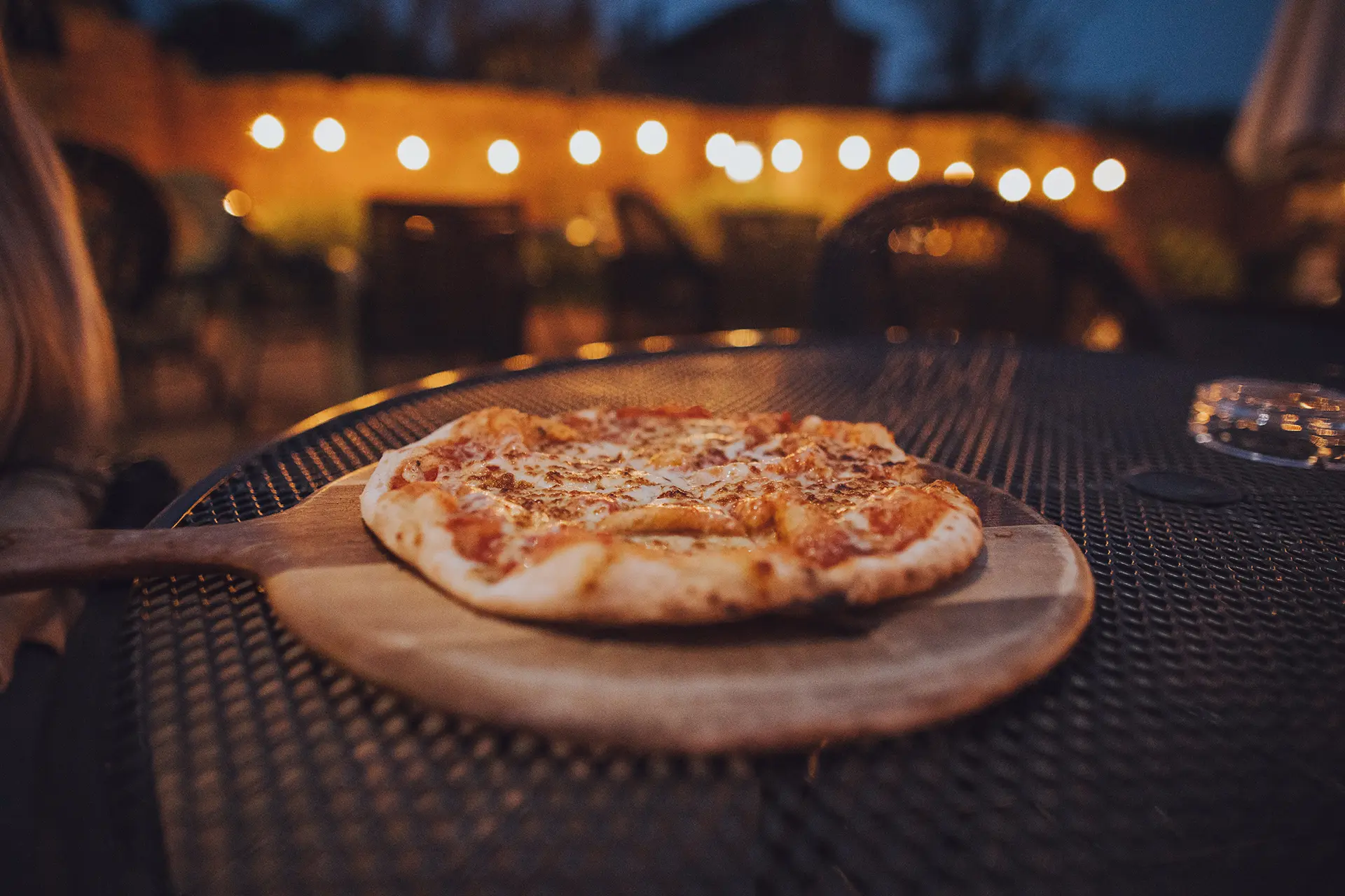 syrencot wedding food & drink pizza